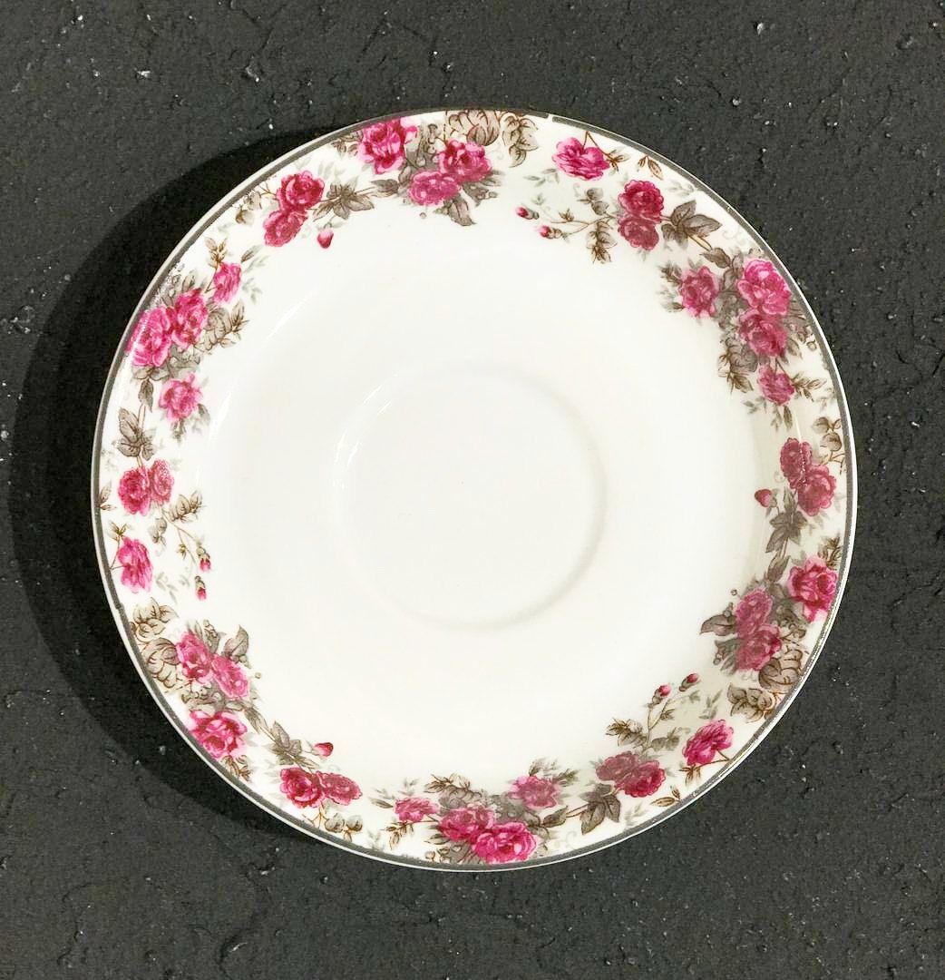 نعلبکی